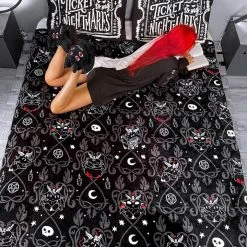Killstar Housewares Devil Details Blanket