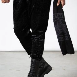 Killstar Don't Care Towel