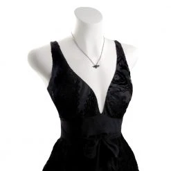 Alchemy Of England Men's Stuff Kiss Of The Night Pendant