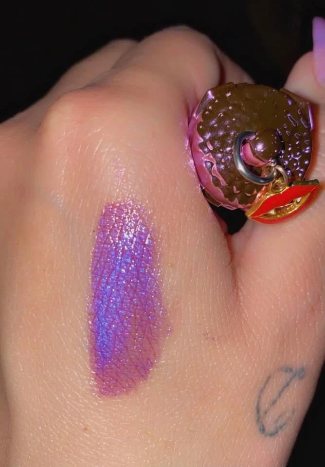 Bloody Blush Hair And Makeup Anniversary - Venom Plumping Gloss 3 Bloody Blush Hair And Makeup Anniversary - Venom Plumping Gloss